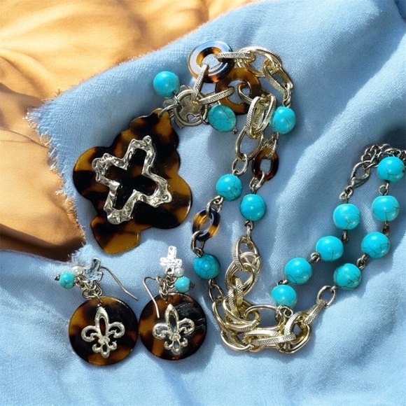 Turquoise & Tortoise Cross & Fleur-de-Lis Necklace Set Boho Designer Inspired - Picture 2 of 11